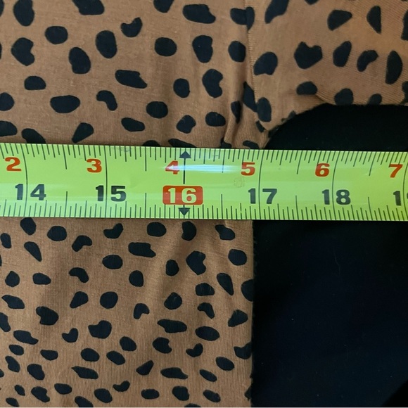 Felina Animal Print Roll Sleeve Tee Shirt-Women’s S-Brown/Tan-Casual-Modest-NEW - Picture 7 of 8